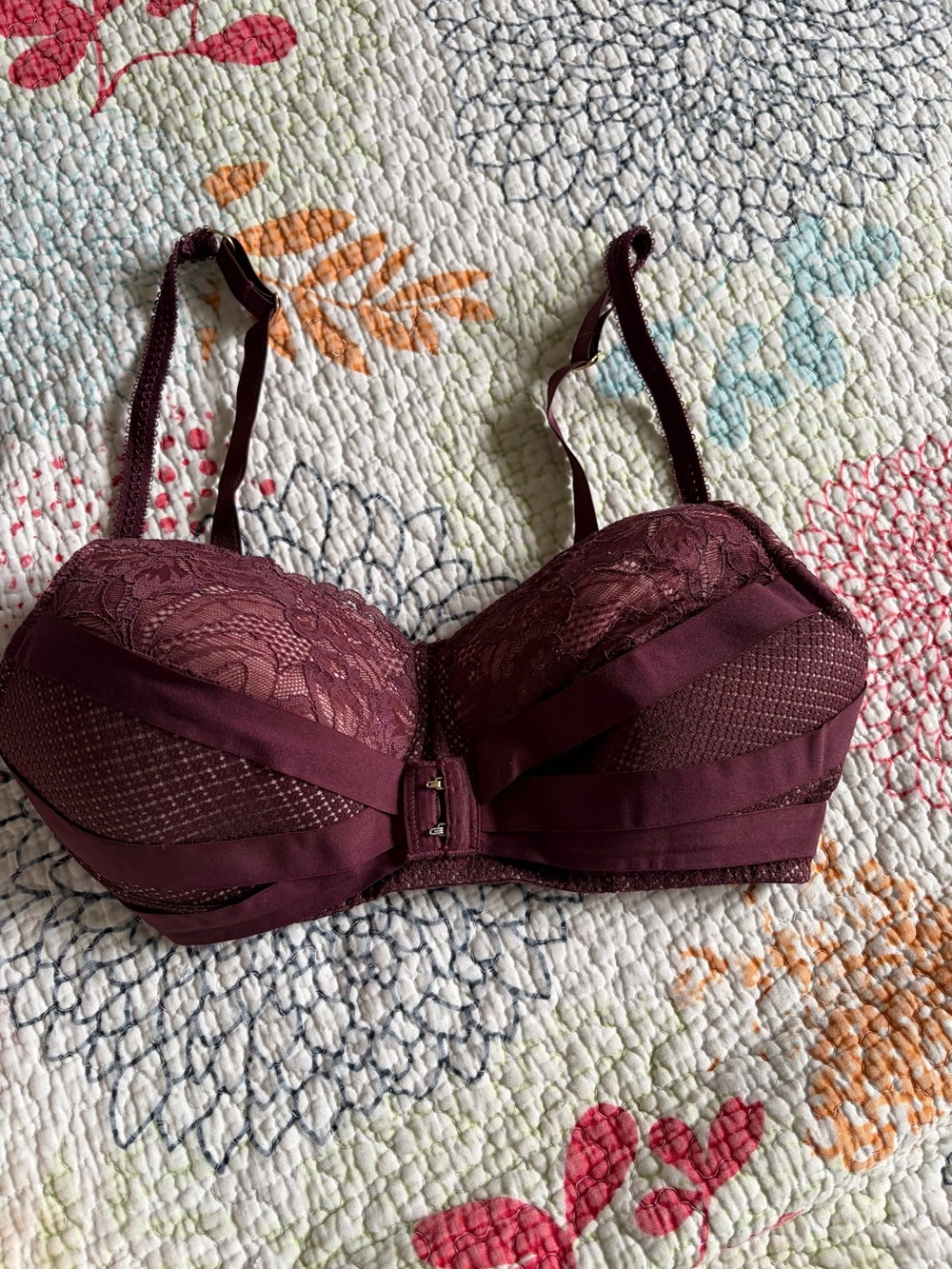 Amoena Charlize Lace Bra in Burgundy
